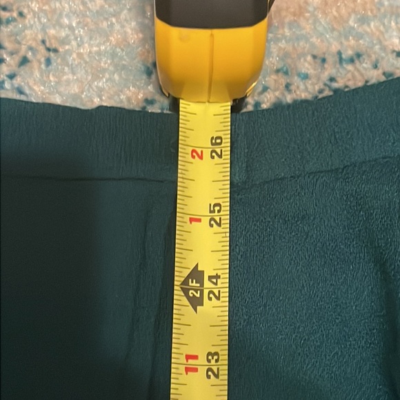 Dior Green Skirt Suit 100% Wool . Women’s Size 10 - Picture 14 of 16